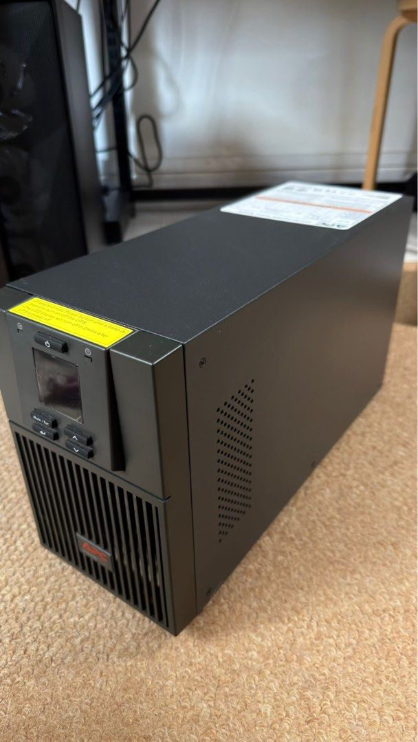 APC SRV2KI-E Uninterruptible Power Supply406018821174087682