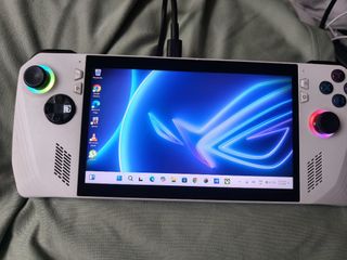 (Category: ) located in . Submitted by gadgetscorner (Listing ID 1424006143, Image 1). Description: .