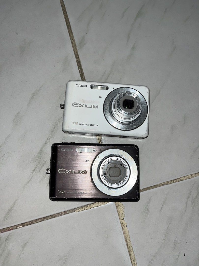 B1T1 Casio Exilim Digital Camera (Category: Cameras) located in Manila. Submitted by sabrinaser22401 (Listing ID 1424107519, Image 1). Description: Casio Exilim Digital Cameras (white and black) - 7.2 Megapixel Resolution - 2.8k for both cams (nego for sure buyers) - Inclusions: Cameras only, no battery - Chat for sample shots White Casio Exilim - Personal camera - Sira sensor, pero goods pa rin using flash - good body condition Black Casio Exili