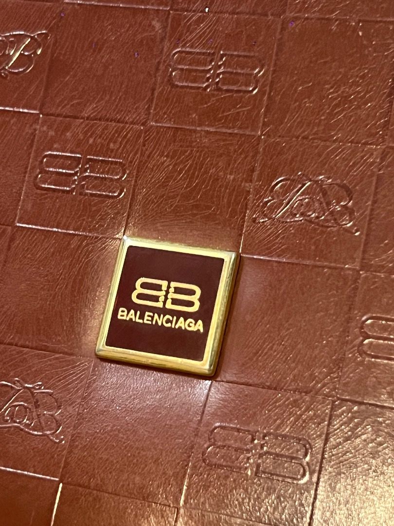Rare Balenciaga Paris Shoulder Bag (Category: Luxury Bags & Wallets) located in Quezon City. Submitted by just.loveclub (Listing ID 1424156893, Image 2). Description: - Balenciaga Paris shoulder bag - Brown color with logo pattern - Interior zipper pocket - Gold-toned hardware - Shoulder strap.