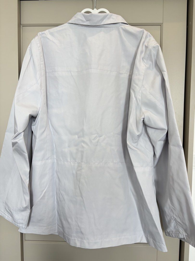 Basic Editions Light Grey Jacket (Category: Coats, Jackets and Outerwear) located in Kuala Lumpur. Submitted by reeqaloved (Listing ID 1424128121, Image 2). Description: size: S/M condition: mint *measurements are available upon request *price is negotiable 🛵 delivery: - WM RM8 - EM RM12 📍meet up: - Heriot-Watt University Putrajaya - Sunway Pyramid - Pavilion Bukit Jalil - LRT Alam Sutera follow my instagram (reeqaloved) ! - Basic Editions ligh