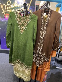 (Category: ) located in . Submitted by fodxypreloved (Listing ID 1424060797, Image 1). Description: .