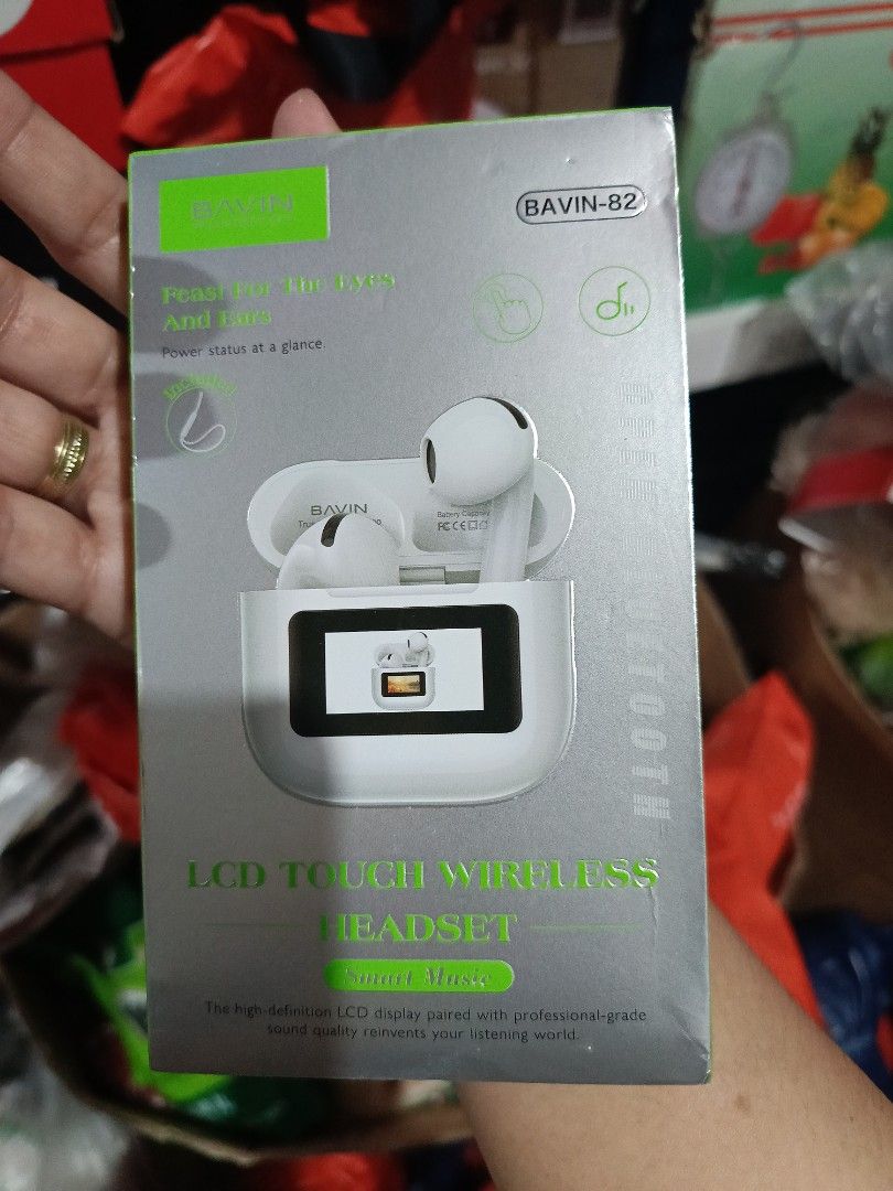 Bavin B2 LCD Touch Wireless Headset (Category: Earphones) located in Manila. Submitted by aringother24058 (Listing ID 1424127523, Image 1). Description: bavin touch screen bluetooth earpods.