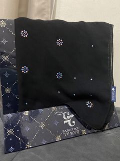 (Category: ) located in . Submitted by farah_fayas (Listing ID 1424020478, Image 1). Description: .