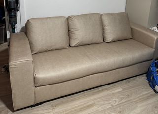 (Category: ) located in . Submitted by basket.of.clothes (Listing ID 1424127372, Image 1). Description: .