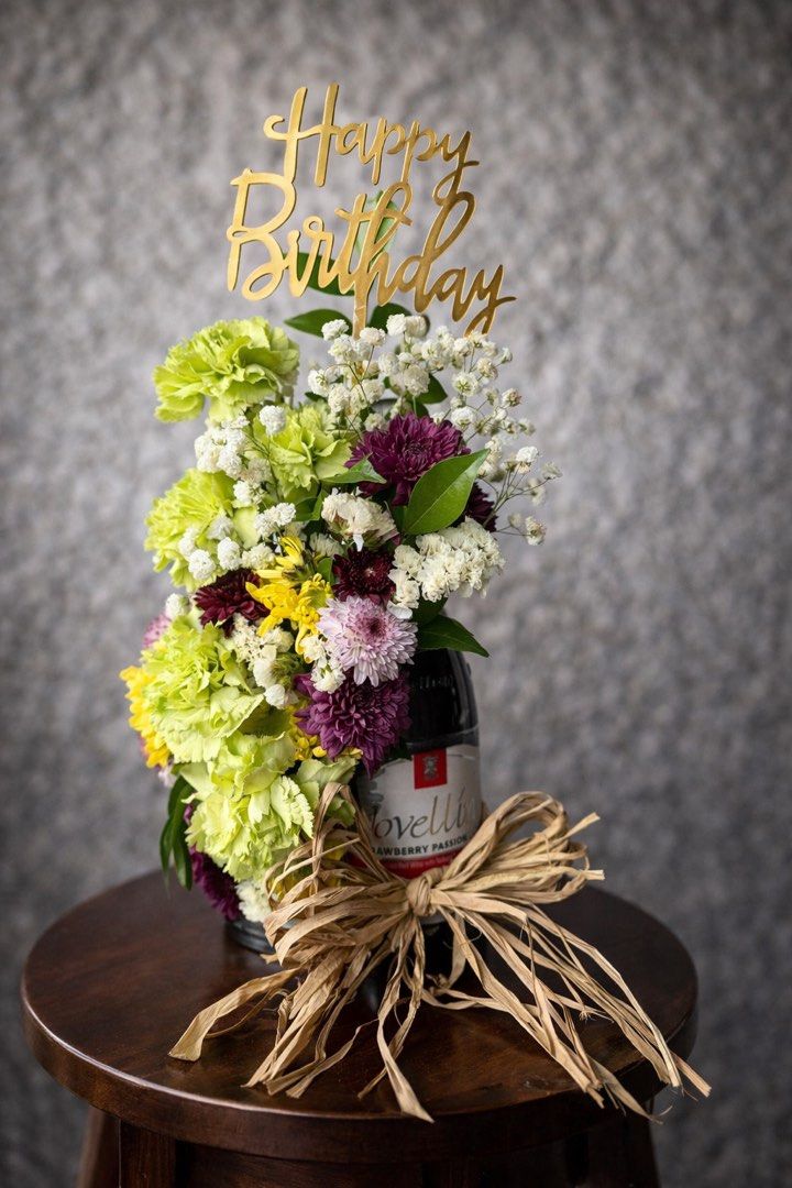 Birthday Flower Arrangement with Wine (Category: Flowers & Bouquets) located in Manila. Submitted by stuffandtelle (Listing ID 1423982542, Image 1). Description: Sharing Tita @chickygonzalez' unique and beautiful flower arrangements. ✨ Every piece is personalized, handcrafted, and thoughtfully designed. Super passionate din siya in what she does, so you can really see and feel the love and effort in every arrangement. 💐✨ PM her or message me for