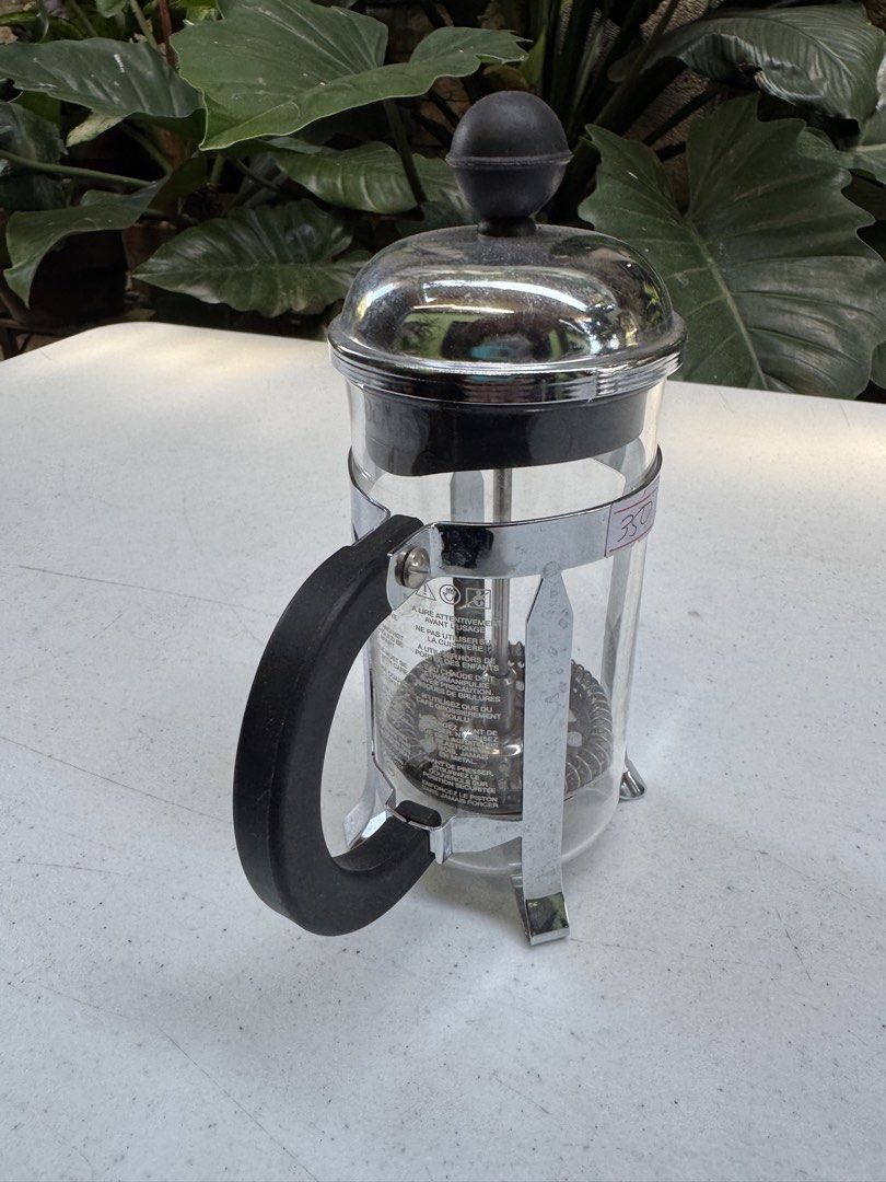 Bodum French press (Category: Coffee & Tea Tableware) located in Davao. Submitted by parteawares2 (Listing ID 1423990953, Image 3). Description: One piece French press bodum.