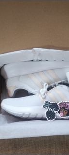 (Category: ) located in . Submitted by kicksandchapters (Listing ID 1374379551, Image 1). Description: .