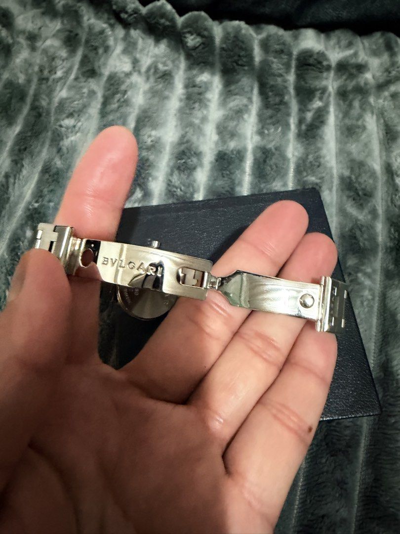 Bulgari BB30SSD Watch (Category: Luxury Watches) located in Manila. Submitted by buy.that.bag (Listing ID 1424083280, Image 2). Description: Guaranteed Authentic Comes with box only Black dial MOP: BDO/BPI/ Gcash Shipping c/o buyer PIOG.