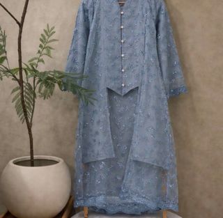 (Category: ) located in . Submitted by avo.preloved (Listing ID 1424084771, Image 1). Description: .
