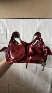 (Category: ) located in . Submitted by ringalingggg (Listing ID 1424007756, Image 1). Description: .