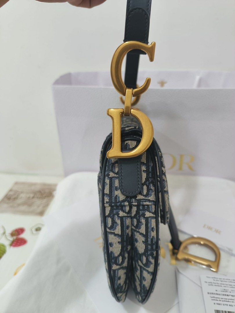 Christian Dior Saddle Bag (Category: Luxury Bags & Wallets) located in Manila. Submitted by katespinosa (Listing ID 1424060822, Image 2). Description: Christian Dior Saddle Bag Brandnew Complete with box and papers.