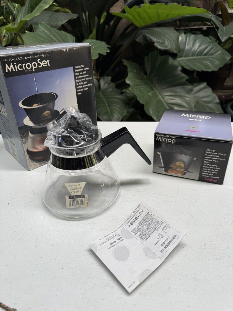 Coffee drip with teapot (Category: Coffee Machines & Makers) located in Davao. Submitted by parteawares2 (Listing ID 1423990378, Image 2). Description: One piece teapot with coffee drip .