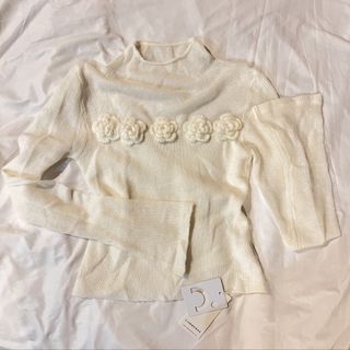 (Category: ) located in . Submitted by shop.chieepreloved (Listing ID 1424000491, Image 1). Description: .