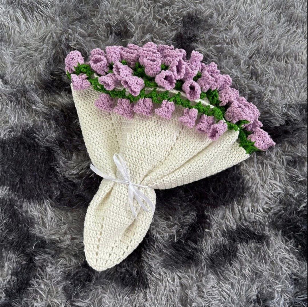 Crochet Blanket Bouquet (Category: Flowers & Bouquets) located in Cavite. Submitted by http.elle (Listing ID 1424087913, Image 2). Description: Crochet Blanket Bouquet 💐 - good for any occasion! infos: - white base only - any flower - any color - w/ FREE NOTE CARD! loc: silang, cavite mod: lalamove/jnt DM to order!.