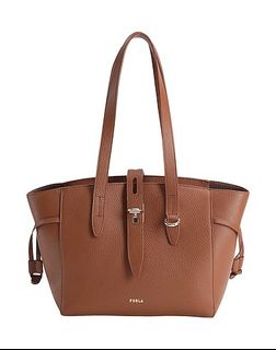 (Category: ) located in . Submitted by sabrinadarwis (Listing ID 1424127194, Image 1). Description: .