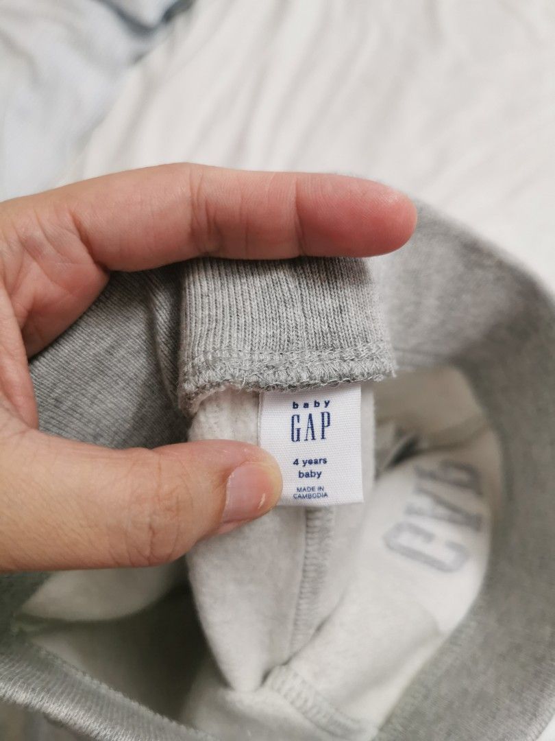 GAP Baby Sweatpants - 4 Years Old (Category: Babies & Kids Fashion) located in Bulacan. Submitted by eyarmc28 (Listing ID 1423986431, Image 2). Description: - Gray GAP baby sweatpants - Size: 4 years old - Condition: Brand new, never used - Made in Cambodia - Price: ₱700 per pair.