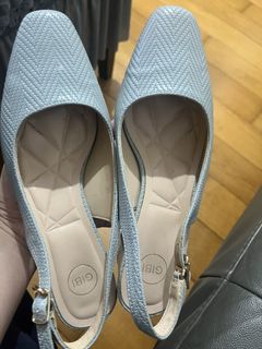 (Category: ) located in . Submitted by declutteringfrommakati (Listing ID 1424127639, Image 1). Description: .