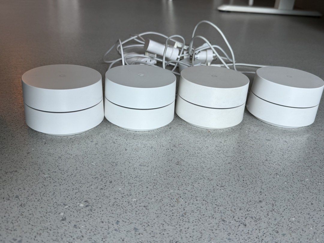 Google Nest WiFi470028933242572800