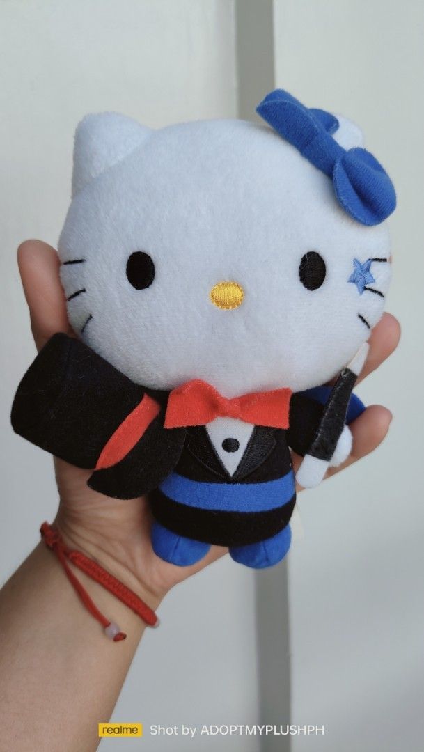 2013 McDo Hello Kitty Magician Special Edition Plush (Category: Plushies & Soft Toys) located in Taguig. Submitted by adopt.my.plush.ph (Listing ID 1424100300, Image 2). Description: ‼️Last Price (LP) Posted Part of the McDonald's Hello Kitty Circus of Life Collection includes various circus-themed Hello Kitty plush figures. *as is, WYSIWYG ‼️Photos have been uploaded for your reference. Kindly make sure to review them ALL before sending your inq