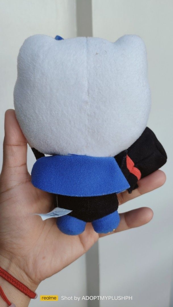 2013 McDo Hello Kitty Magician Special Edition Plush (Category: Plushies & Soft Toys) located in Taguig. Submitted by adopt.my.plush.ph (Listing ID 1424100300, Image 3). Description: ‼️Last Price (LP) Posted Part of the McDonald's Hello Kitty Circus of Life Collection includes various circus-themed Hello Kitty plush figures. *as is, WYSIWYG ‼️Photos have been uploaded for your reference. Kindly make sure to review them ALL before sending your inq