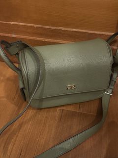 (Category: ) located in . Submitted by chubbychicken_ (Listing ID 1424054385, Image 1). Description: .