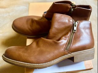 (Category: ) located in . Submitted by loveonshop (Listing ID 1423972009, Image 1). Description: .
