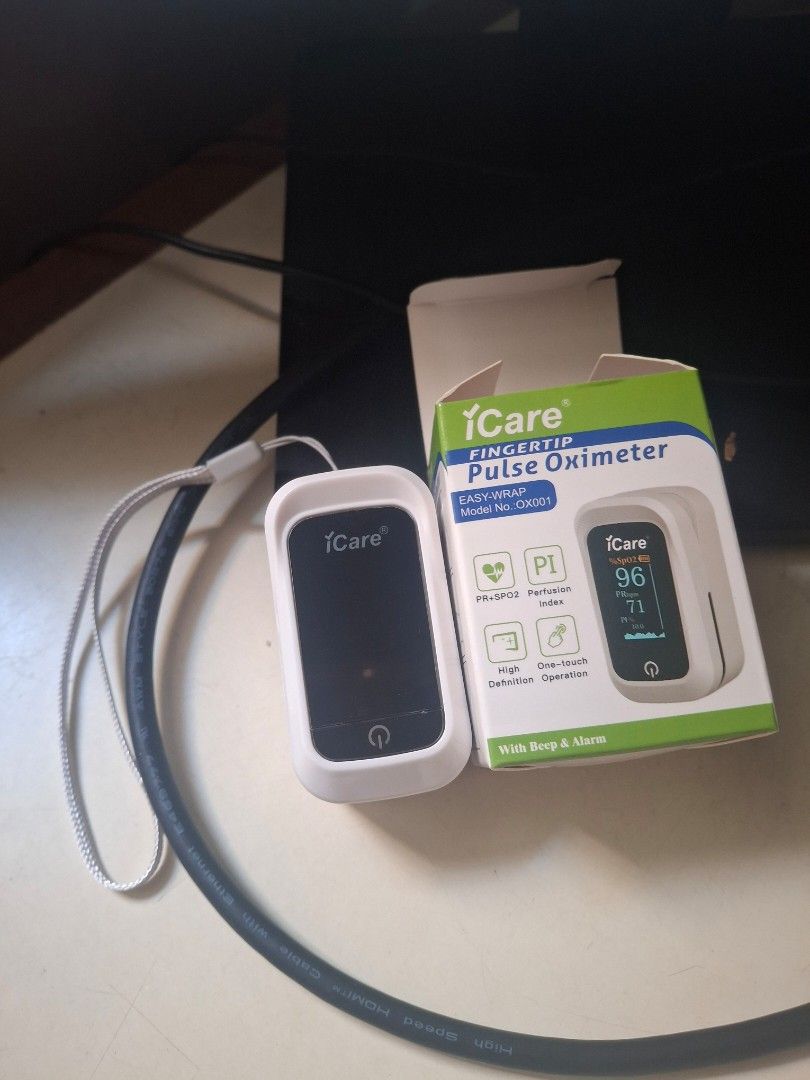 iCare Fingertip Pulse Oximeter (Category: Health Monitors & Weighing Scales) located in Paranaque City. Submitted by trishabl_ (Listing ID 1423991542, Image 1). Description: - used twice only - good as new - bought Jan 2026 - still has a box - cleaned and sanitized MOP: BPI, Maya, Maribank or GoTyme MOD: J&T Express, LBC, Grab Express or Lalamove DM me for more info / photos.