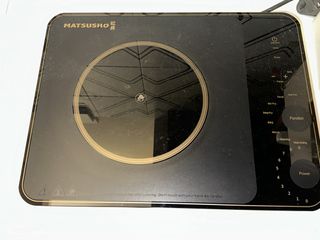（分類：）位於 。 由 divtejbhat34094 提交（商品編號 1424045604，圖片 1）。簡介： 。