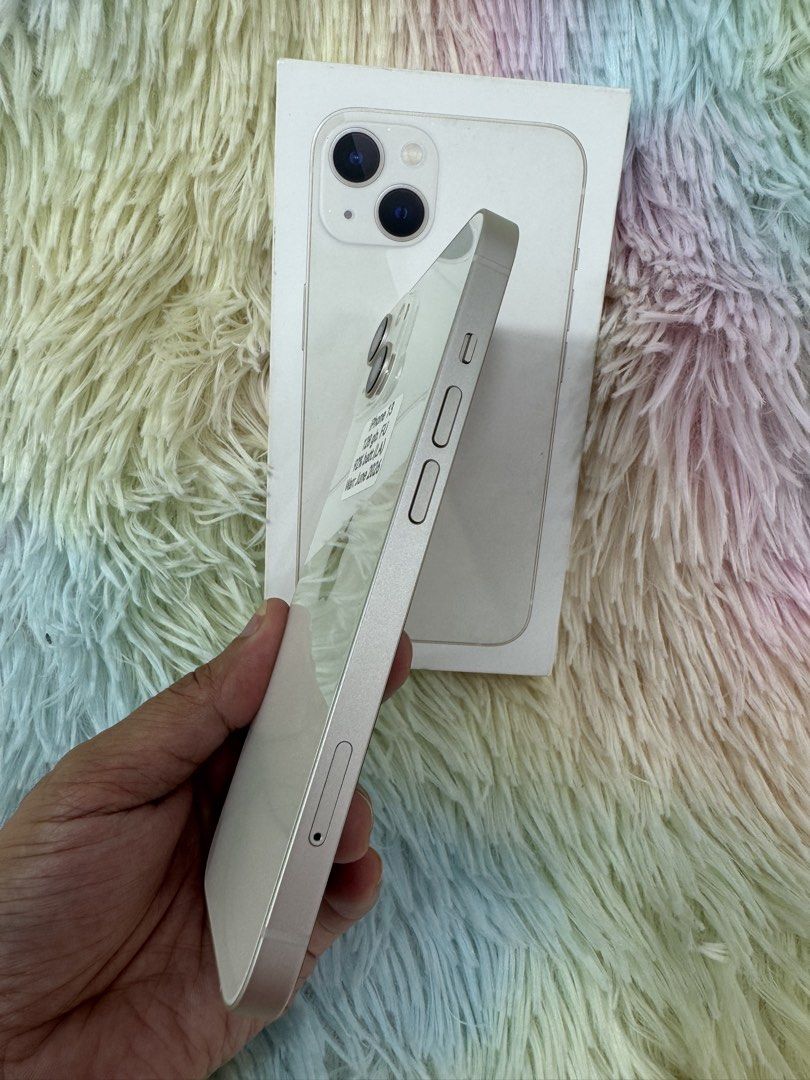 iPhone 13 (128gb) warr. june 2026 (Category: iPhone 13 Series) located in Manila. Submitted by arzillah (Listing ID 1424120045, Image 2). Description: iPhone 13 128gb 92% bh Factory unlock Slightly use May kunting gas2 All working Open for COD/COP + SF Manila area (sameday delivery) Province area (via LBC) required DP to avoid cancellations Physical store: Greenhills Shopping Center, 2ndfloor Contact#: 09482217224 Page: Arzillah Gadgets Shop Fb: 