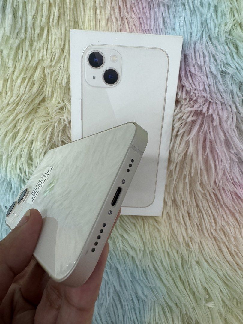 iPhone 13 (128gb) warr. june 2026 (Category: iPhone 13 Series) located in Manila. Submitted by arzillah (Listing ID 1424120045, Image 3). Description: iPhone 13 128gb 92% bh Factory unlock Slightly use May kunting gas2 All working Open for COD/COP + SF Manila area (sameday delivery) Province area (via LBC) required DP to avoid cancellations Physical store: Greenhills Shopping Center, 2ndfloor Contact#: 09482217224 Page: Arzillah Gadgets Shop Fb: 
