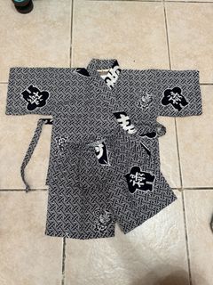 (Category: ) located in . Submitted by kldy_closet_03 (Listing ID 1424142680, Image 1). Description: .