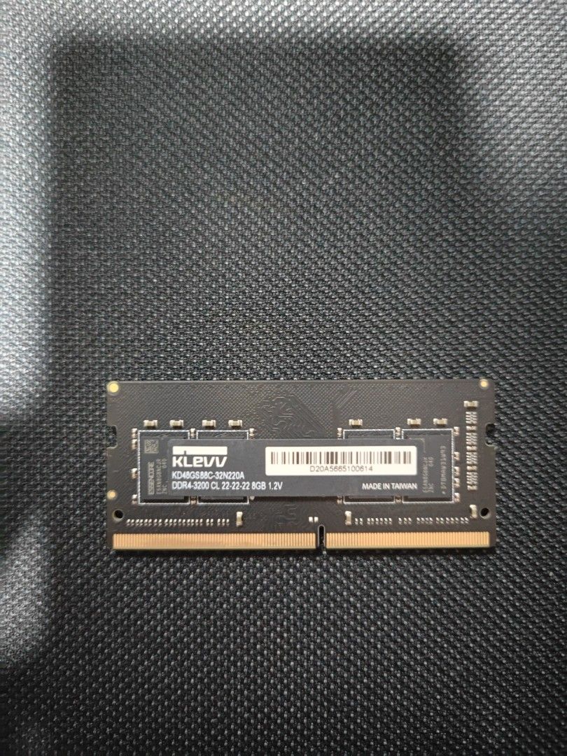 KLEVV DDR4 3200MHz 8GB RAM470153360437432320