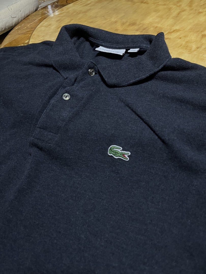 Lacoste Classic Fit Polo Shirt (Category: Tshirts & Polo Shirts ) located in Leyte. Submitted by adolfo001 (Listing ID 1423999565, Image 2). Description: Lacoste Polo Shirt Charcoal Gray 23-24W 28L.