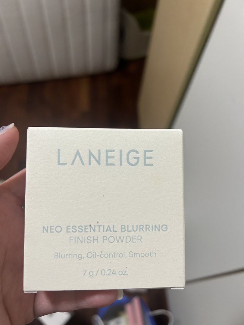Laneige NEO essential blurring finishing powder, Beauty & Personal Care ...