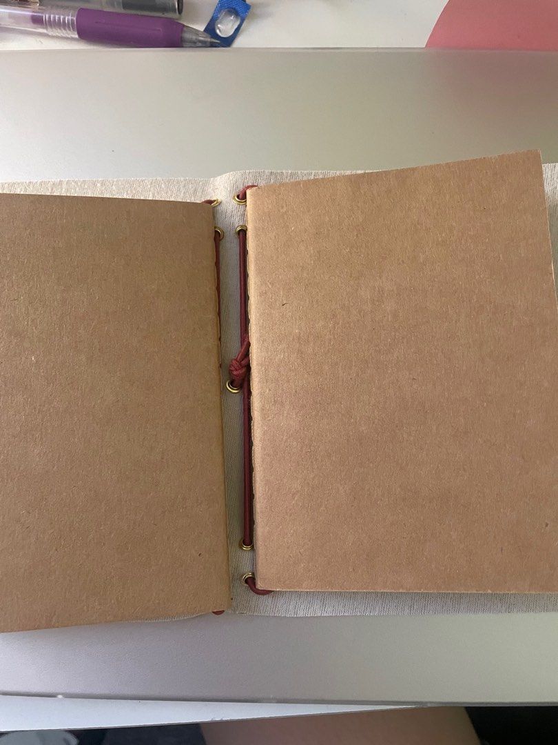 leather folio notebook journal (Category: Everything Else Others) located in Pasig City. Submitted by user6134 (Listing ID 1424005575, Image 2). Description: .