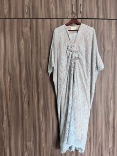 (Category: ) located in . Submitted by youvegotthrifted (Listing ID 1424041383, Image 1). Description: .