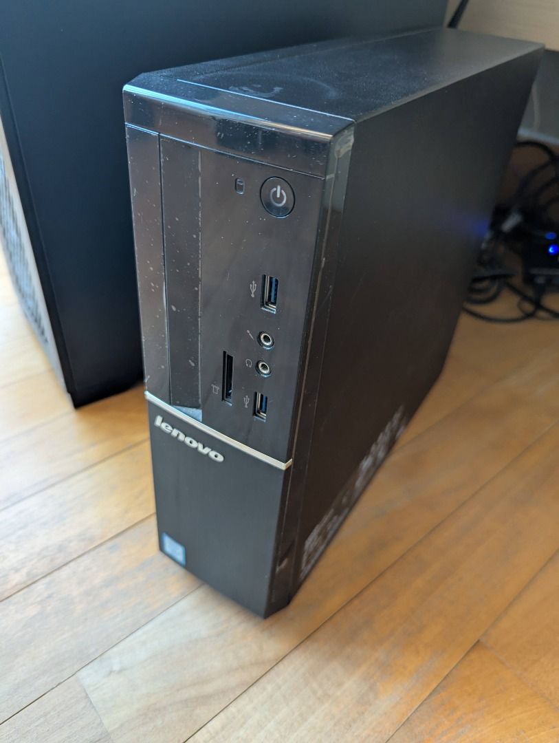 Lenovo Desktop PC with i7-6700 CPU, 16GB RAM