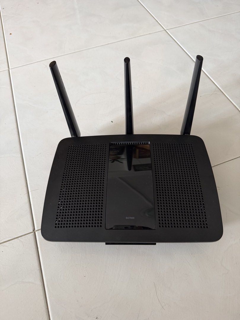 Linksys EA7500 Router469422335517665280