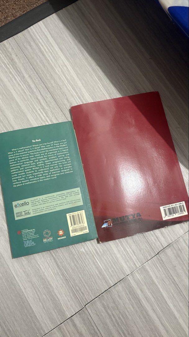 Mathematics in modern world | Purposive communication (Category: Textbooks) located in Manila. Submitted by tatisdeclutters (Listing ID 1424092518, Image 2). Description: - Mathematics in modern world | 250 ₱ - Purposive communication | 180 ₱ - No damage/ no missing pages.