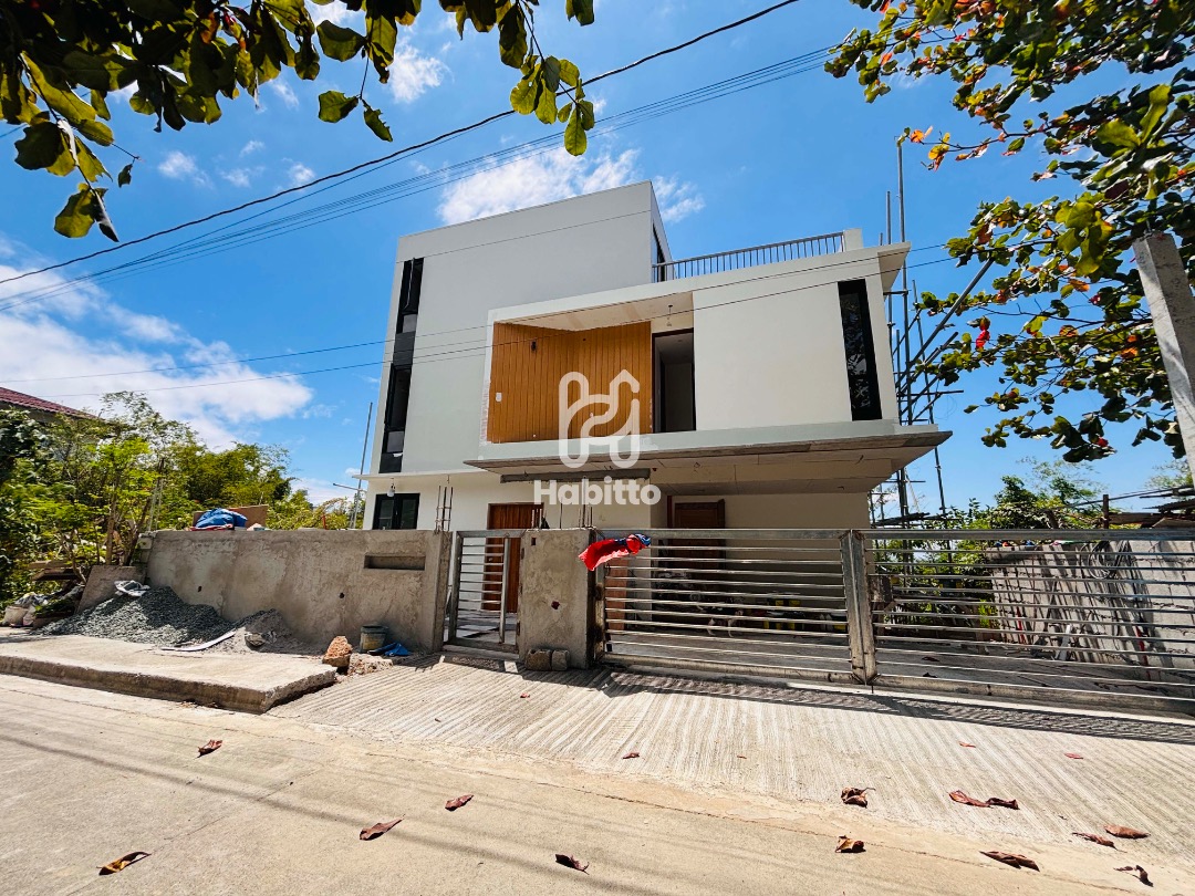 (Category: ) located in . Submitted by habitto.ph (Listing ID 1424052767, Image 1). Description: .