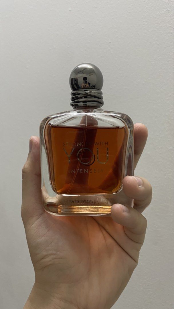 perfume partial (Category: Fragrance & Deodorants) located in Subang Jaya. Submitted by auwhwu88 (Listing ID 1424162213, Image 1). Description: Swy intensely, valentino coral fantasy, valentino uomo intense, the yulong, fm rose tonnerre, profondo edp Condition: FP, Juice Balance profondo edp 95ml swy intensely 95ml coral 90ml valentino intense 90ml yulong 90ml rose 35ml Sell For: profondo RM250 coral RM260 valentino intense RM260 yulong RM610 ros