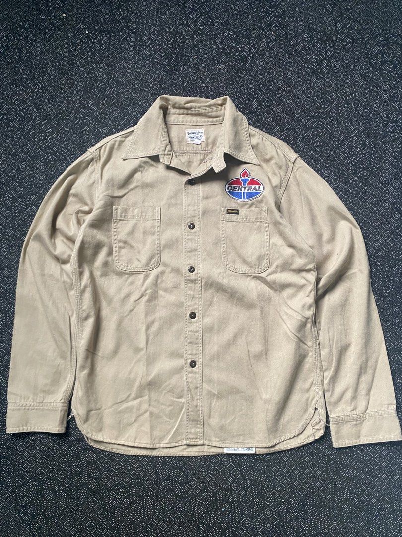 Pherrows Work Shirt (Category: Formal Shirts) located in Cebu City. Submitted by gummybearsworld (Listing ID 1423971940, Image 1). Description: Like new No flaws 21" 27" .