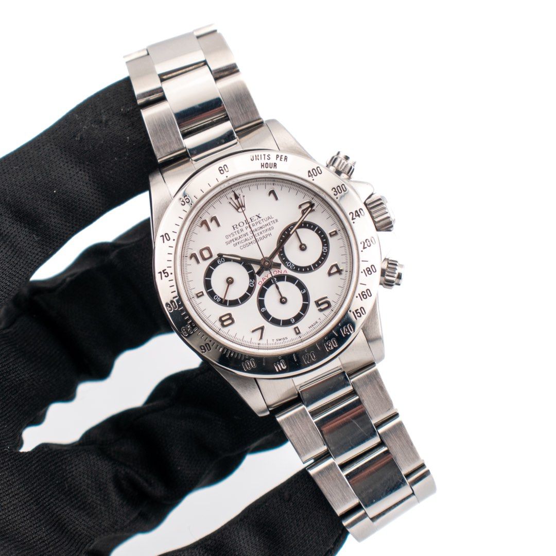 PROTOTYPE Arabic Dial Full Set Rolex Daytona Zenith Ref. 16520 White Dial (Category: Watches) located in Singapore. Submitted by singapurawatches (Listing ID 1424090749, Image 2). Description: Rolex Daytona Zenith Ref. 16520 White Prototype Arabic Dial Year 1996 Diameter: 40mm Original box: yes Original papers: yes Never released to the public and produced in extremely limited quantities, with only a small handful known to exist worldwide, this d