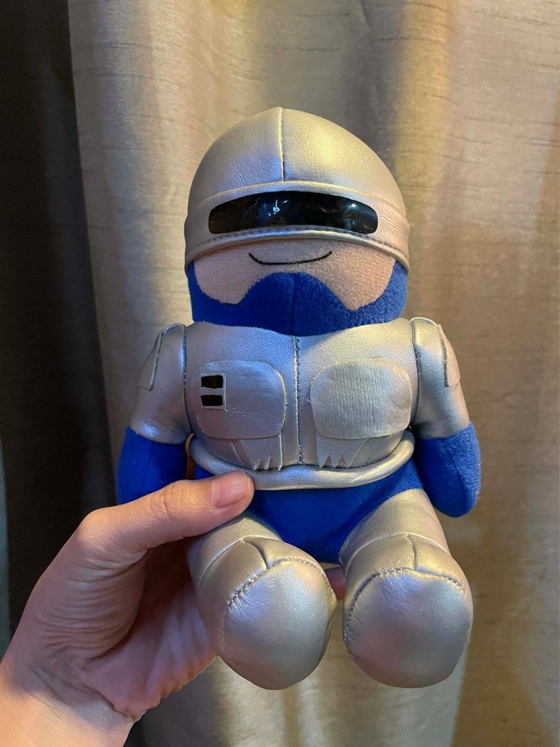 RoboCop 3 Veneto Plush Toy (Category: Plushies & Soft Toys) located in Manila. Submitted by thevintagebow (Listing ID 1424118731, Image 1). Description: RARE 1990s RoboCop 3 Veneto Plush 🏷️ A true throwback! This licensed Veneto plush was released around the time of RoboCop 3. While most of these are lost to time, this one has been well-preserved. Market Value: These often fetch ₱2,000+ on international auction sites. Our Price: ₱1,500 PHP ONLY.