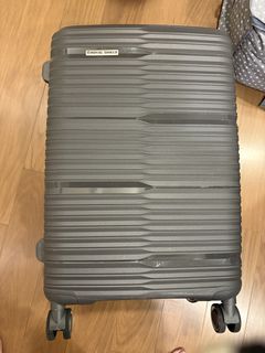 由 niki0820 (刊登 ID 1424113672，圖片 1) 提交，位於 的 (類別：)，說明：。