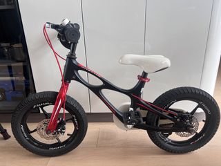 （分類：）位於 。 由 bntse 提交（商品編號 1424034433，圖片 1）。簡介： 。
