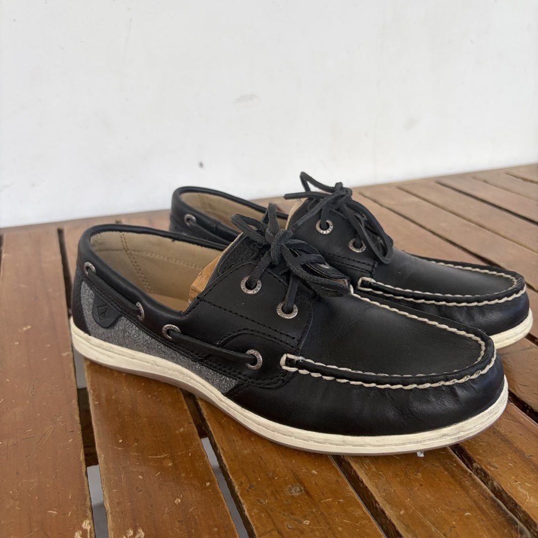 Sperry Top-Sider Boat Shoes - Black (Category: Loafers) located in Bulacan. Submitted by speczone (Listing ID 1424025299, Image 3). Description: Can pass as brand new! really great in person, still crispy. - Sperry Top-Sider boat shoes - Black leather - Stylish design with white stitching - Contrasting grey fabric detail - Lace-up closure - Durable sole - Sperry Top-Sider logo on insole - Made in Bangladesh.