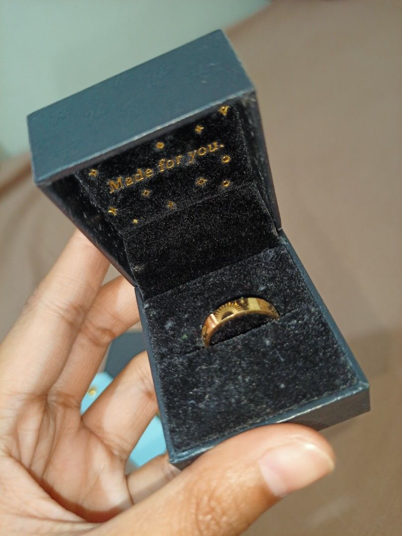 Tala by Kyla Ring (Category: Rings) located in Rizal. Submitted by declutterprod (Listing ID 1424001473, Image 1). Description: - Tala by Kyla gold ring (GOLD-PLATED ONLY NOT REAL GOLD) - Includes original box - Comes with jewelry polishing cloth - Includes a keychain - Perfect for gifting or personal use.
