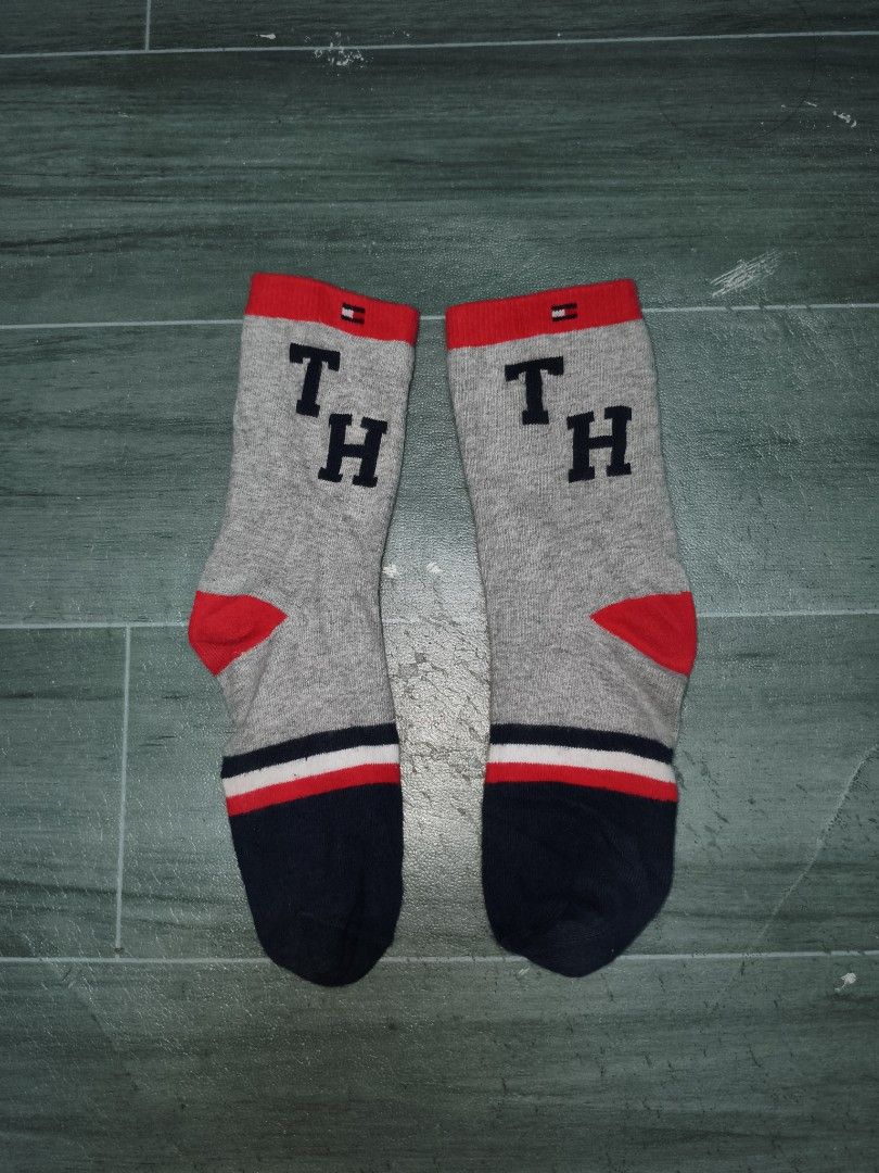 Tommy Hilfiger Socks (Category: Socks) located in Mandaluyong City. Submitted by frivsthriftsph (Listing ID 1424059606, Image 2). Description: Tommy Hilfiger Socks Fresh from US bale. Open Size. No issue..